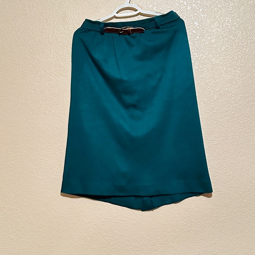 Appleseed's Skirt